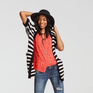 *MOVING SALE* Cabi Whistle cardigan